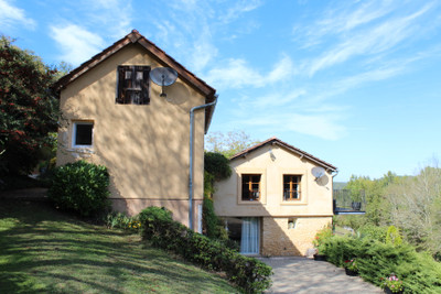 Maison à vendre à Sagelat, Dordogne, Aquitaine, avec Leggett Immobilier