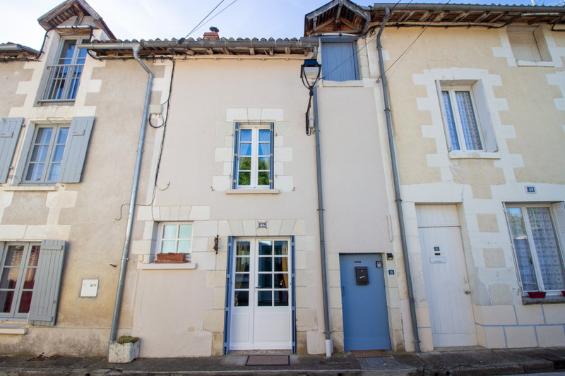 French property for sale in Richelieu, Indre-et-Loire - €162,000 - photo 0
