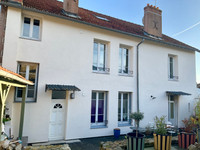 Maison à vendre à Bourganeuf, Creuse - 238.000 € - photo 1