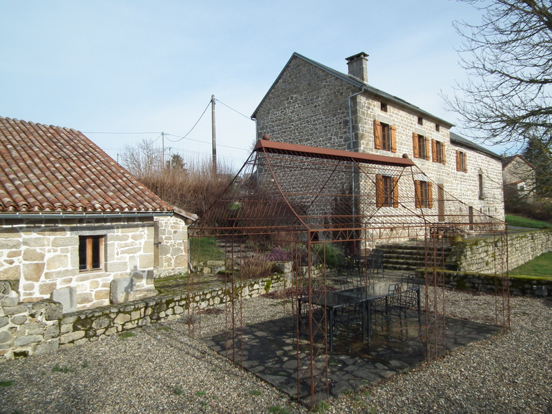 French property for sale in Auzances, Creuse - photo 2