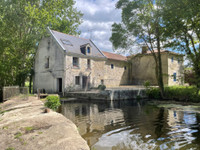 Maison à vendre à Sainte-Verge, Deux-Sèvres - 283 550 € - photo 2