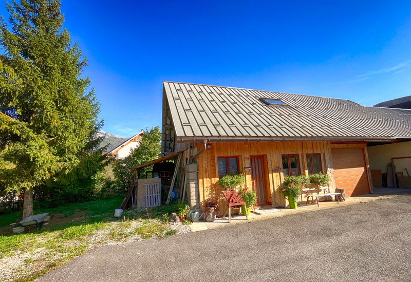 French property for sale in Lescheraines, Savoie - €650,000 - photo 10