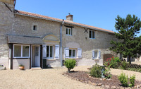 Maison à vendre à Saint-Macaire-du-Bois, Maine-et-Loire - 583.000 € - photo 13