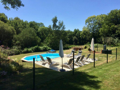French property for sale in Mazerolles, Charente - €480,000 - photo 4