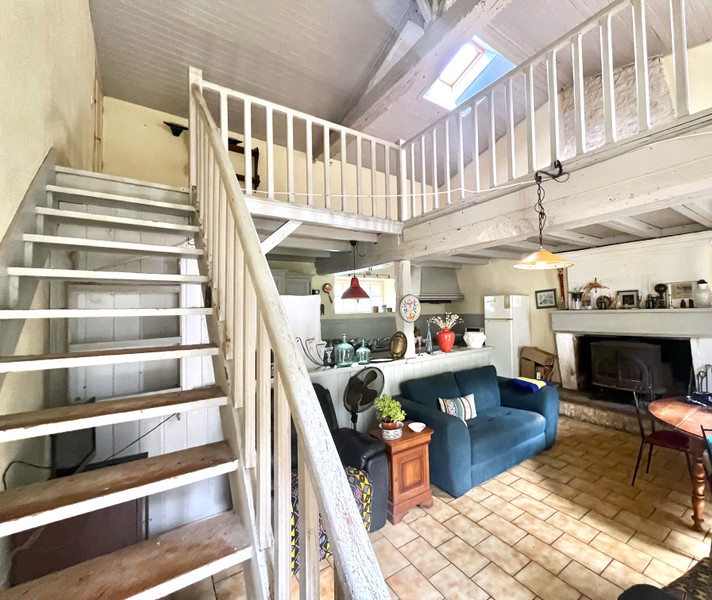 French property for sale in Lignières-Sonneville, Charente - €183,600 - photo 4