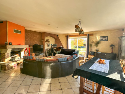 French property for sale in Migron, Charente-Maritime - €260,000 - photo 5