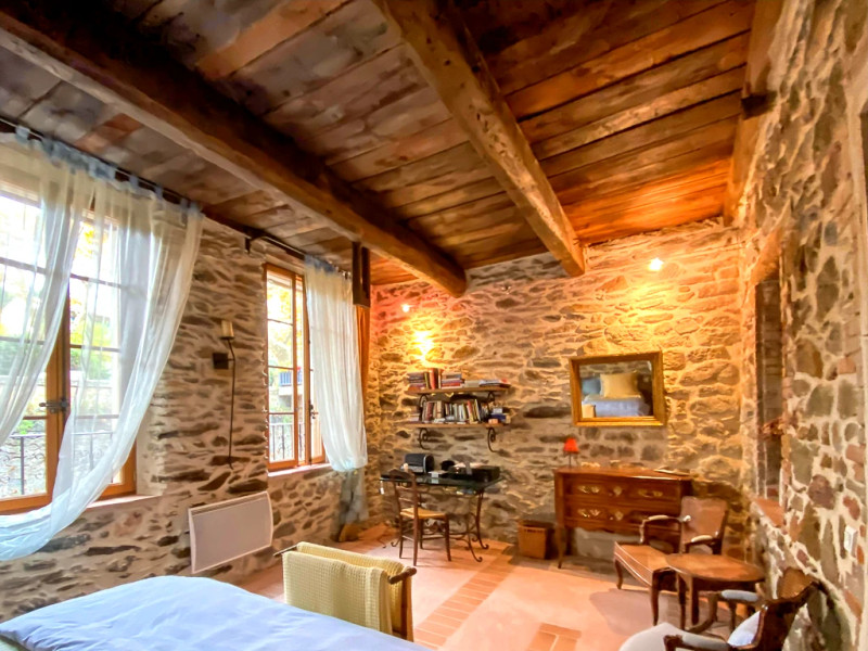 French property for sale in Collobrières, Var - €550,000 - photo 9