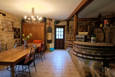 French property for sale in Gintrac, Lot - €397,500 - photo 9