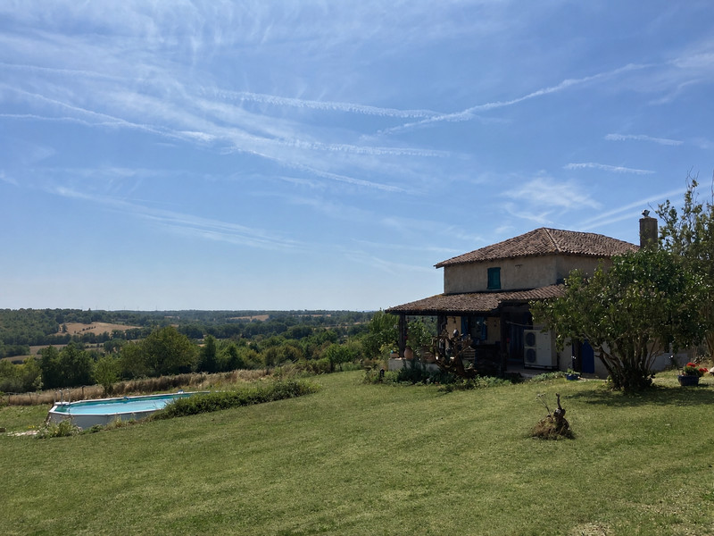 French property for sale in Millac, Vienne - €299,000 - photo 0