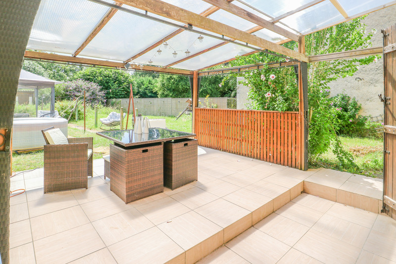 French property for sale in Bourg-Archambault, Vienne - €70,500 - photo 6