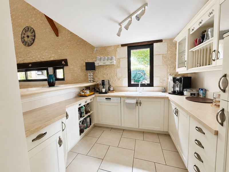 French property for sale in Chantérac, Dordogne - €455,800 - photo 7