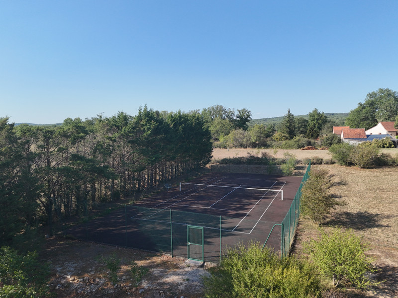 French property for sale in Thenon, Dordogne - €380,000 - photo 14