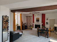 Maison à vendre à Pontvallain, Sarthe - 235.400 € - photo 2