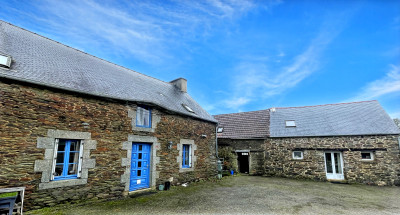 French property for sale in Merléac, Côtes-d'Armor - €244,495 - photo 1
