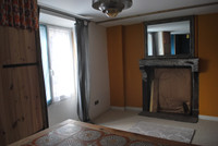 Maison à vendre à Val-d'Oire-et-Gartempe, Haute-Vienne - 26.600 € - photo 4
