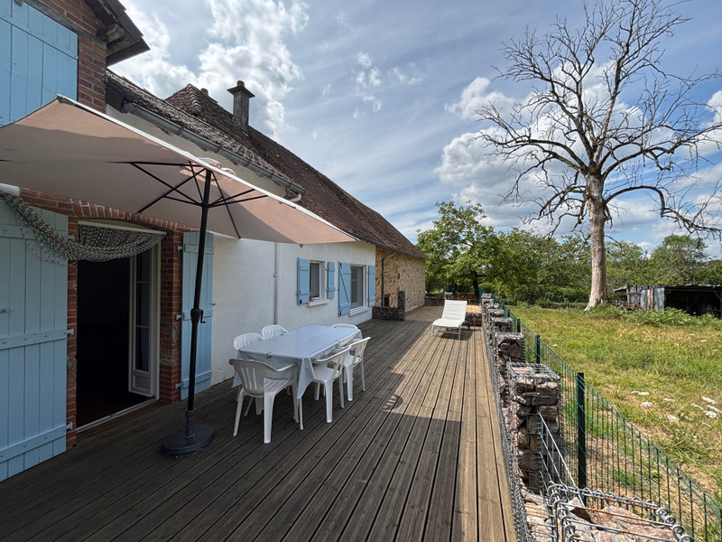 French property for sale in Ladignac-le-Long, Haute-Vienne - €140,000 - photo 2