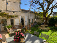 Maison à vendre à La Tour-Blanche-Cercles, Dordogne - 365 700 € - photo 1