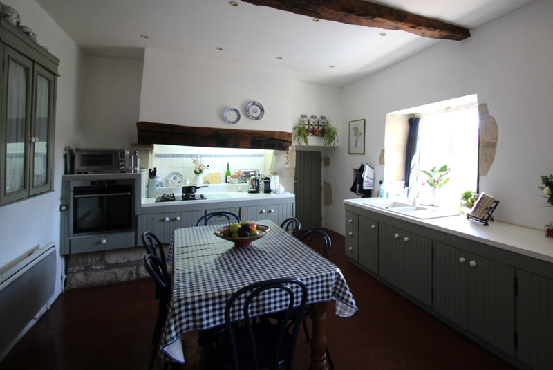 French property for sale in Montjean, Charente - €318,000 - photo 4