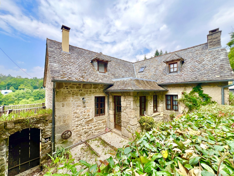 French property for sale in Espeyrac, Aveyron - €315,000 - photo 1