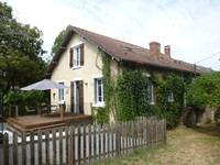 Propriété à vendre à Colondannes, Creuse - 170 640 € - photo n°1