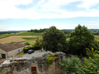 Maison à vendre à Thénac, Dordogne - 100 000 € - photo 4