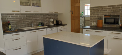 French property for sale in Alloinay, Deux-Sèvres - €303,191 - photo 5