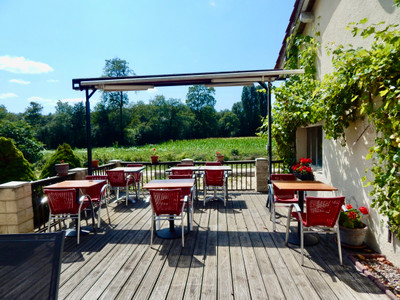 French property for sale in Monbahus, Lot-et-Garonne - €485,000 - photo 3