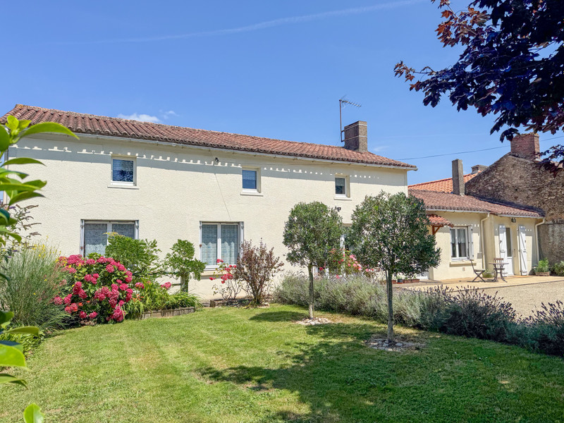 Maison à vendre à Scillé, Deux-Sèvres - 158.050 € - photo 1