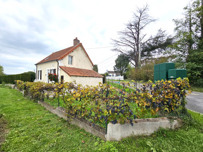French property for sale in Commentry, Allier - €85,250 - photo 14