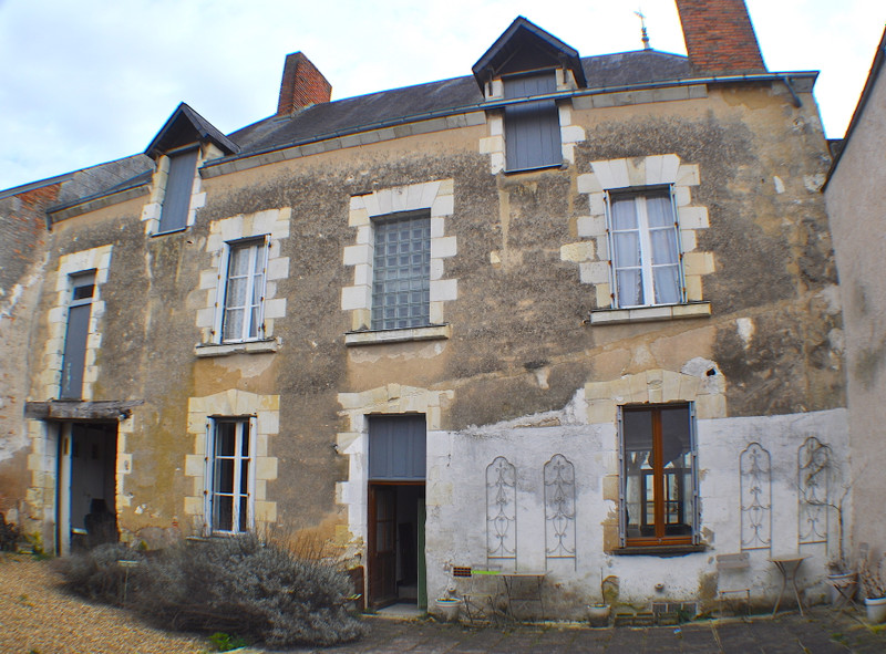 French property for sale in Noyant-Villages, Maine-et-Loire - photo 3