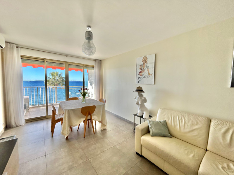 Propriété à vendre à Antibes, Alpes-Maritimes - 730 000 €