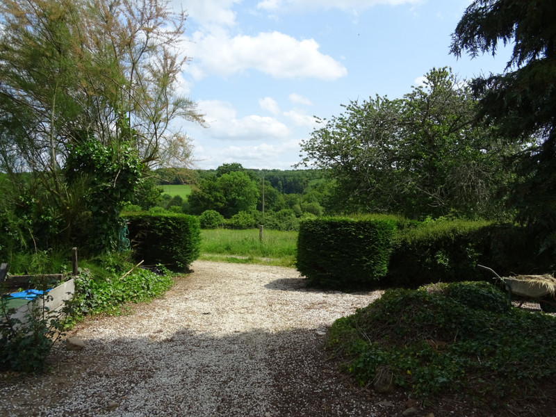French property for sale in Chênedouit, Orne - €137,500 - photo 3