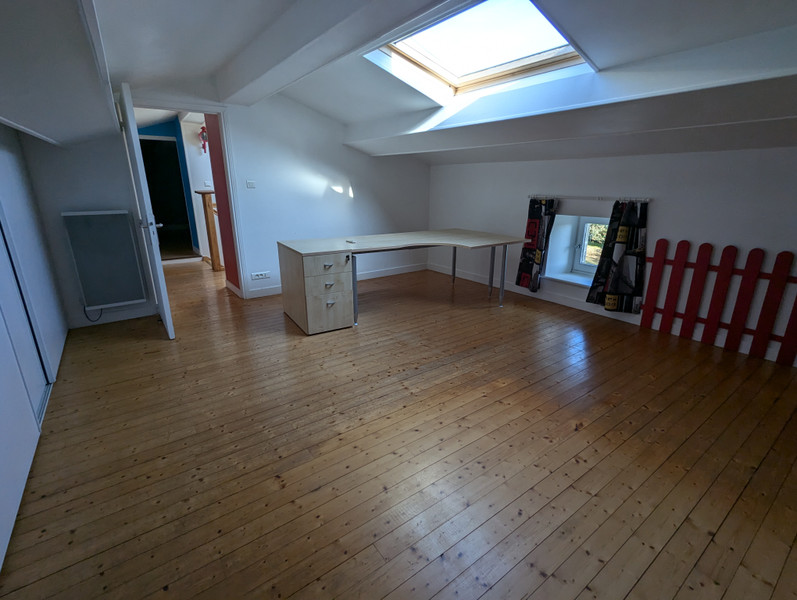 French property for sale in Cherveux, Deux-Sèvres - €399,950 - photo 8