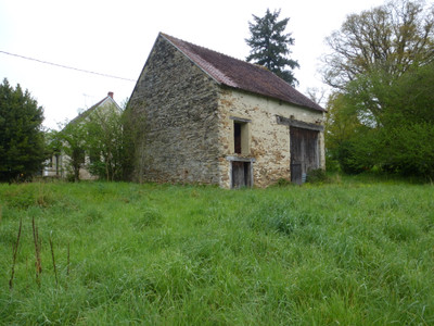 Grange à vendre à Éguzon-Chantôme, Indre, Centre, avec Leggett Immobilier
