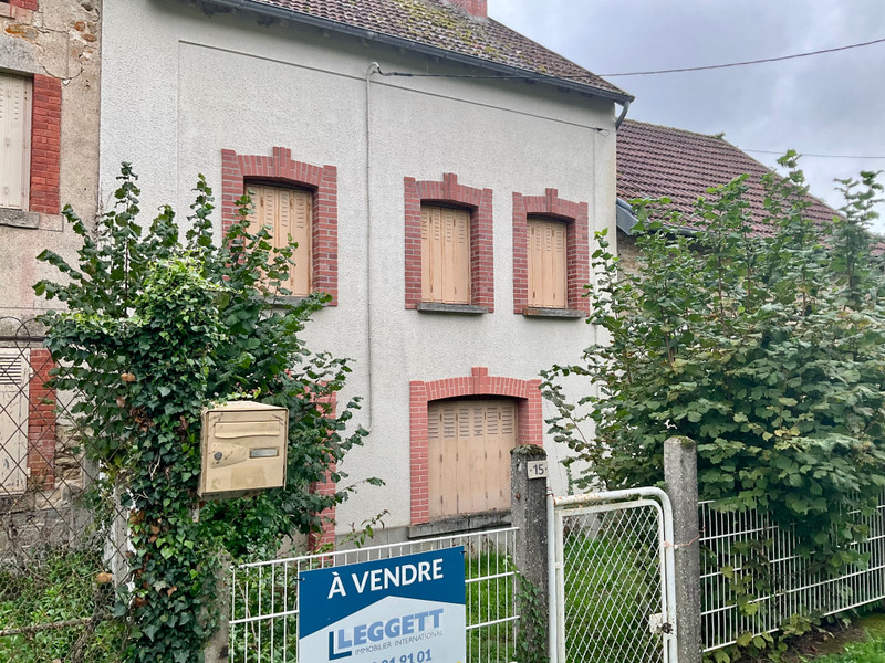French property for sale in Chavanat, Creuse - €68,600 - photo 1