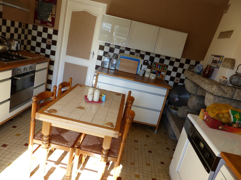 French property for sale in Coëtlogon, Côtes-d'Armor - €119,900 - photo 5