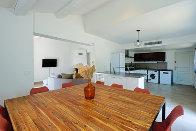 French property for sale in Les Arcs, Var - €550,000 - photo 3