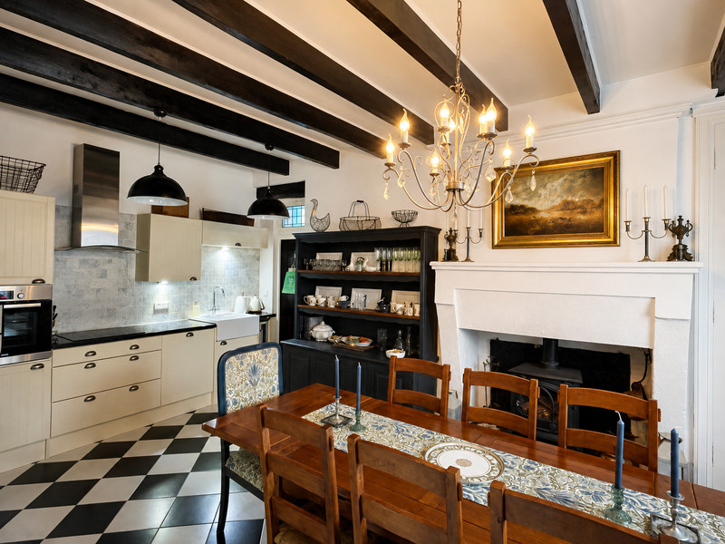 French property for sale in La Chapelle, Charente - €277,000 - photo 4