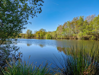Lake for sale in Compreignac Haute-Vienne Limousin