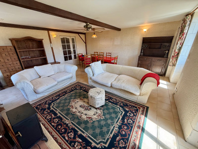 French property for sale in Chillac, Charente - €162,000 - photo 4