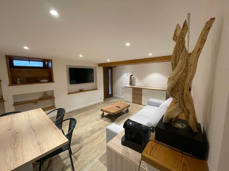 Ski property for sale in Bozel - Courchevel - €220,000 - photo 2