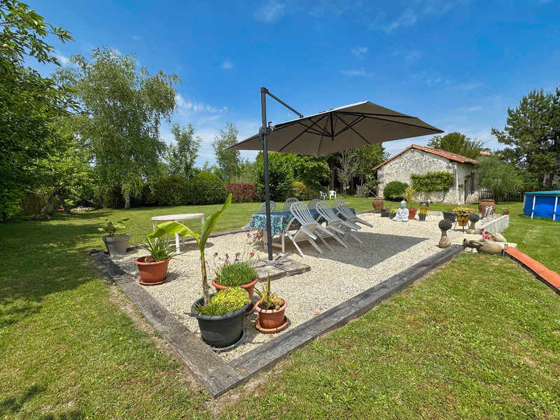 French property for sale in Saint-Romain, Charente - €336,000 - photo 8