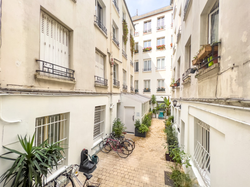 French property for sale in Paris 11e Arrondissement, Paris - photo 9