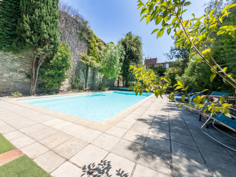 Propriété à vendre à Adissan, Hérault - 949 000 €