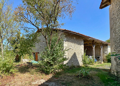 French property for sale in Saint-Romain, Charente - €199,000 - photo 7