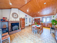 Maison à vendre à Montendre, Charente-Maritime - 327.500 € - photo 3