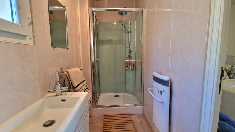 French property for sale in La Livinière, Hérault - €249,000 - photo 10