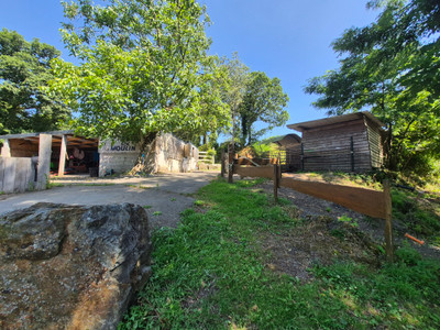 French property for sale in Callac, Côtes-d'Armor - €317,990 - photo 3