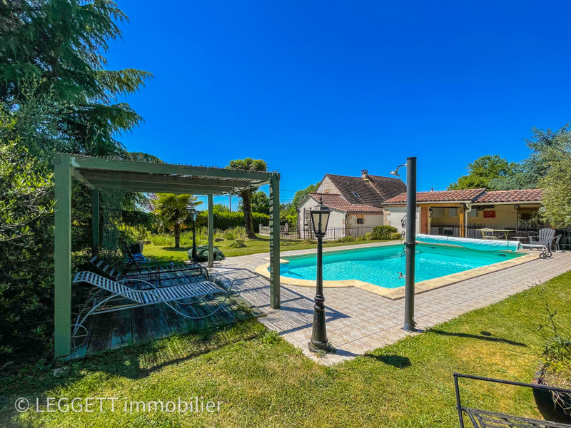 French property for sale in Saint-Projet, Lot - €267,000 - photo 1
