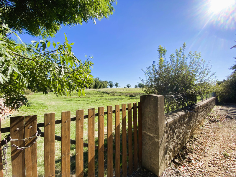 French property for sale in Saint-Maur, Cher - €88,000 - photo 6